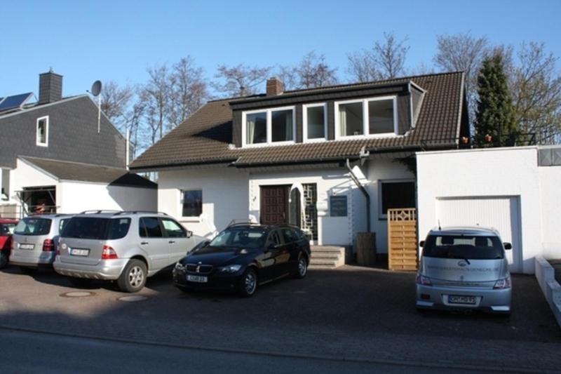 Denecke